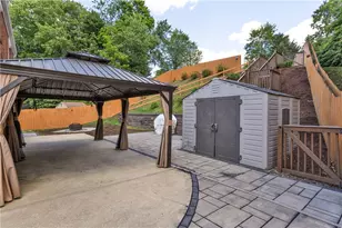 5040 Bahama Dr, Pittsburgh, PA 15239 - Photo 14