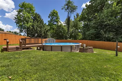 5040 Bahama Dr., Pittsburgh, PA 15239 - Photo 4