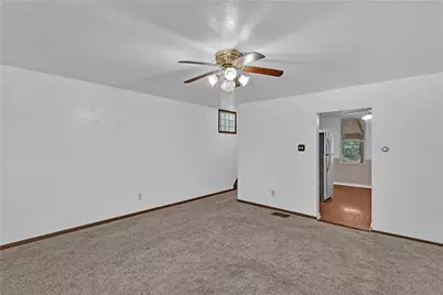 204 Johnston Ave, Pittsburgh, PA 15207 - Photo 10