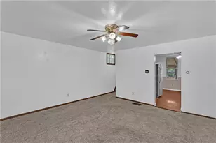 204 Johnston Ave, Pittsburgh, PA 15207 - Photo 10