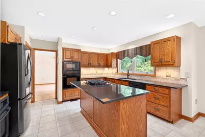 105 Northbrook Dr, Pine Township, PA 15044 - Photo 18