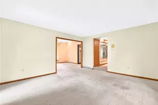 105 Northbrook Dr, Pine Township, PA 15044 - Photo 14