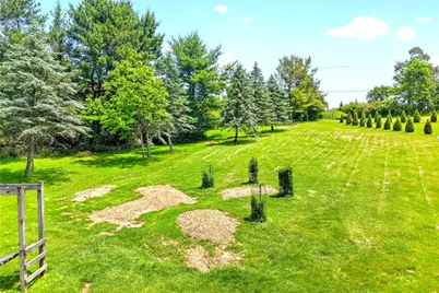 105 Northbrook Dr, Pine Township, PA 15044 - Photo 6