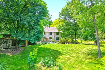 105 Northbrook Dr, Pine Township, PA 15044 - Photo 8