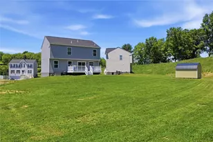714 Dahlia Dr, Belle Vernon, PA 15012 - Photo 40