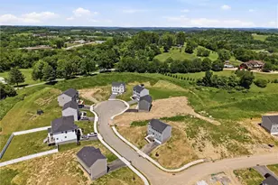 714 Dahlia Dr, Belle Vernon, PA 15012 - Photo 34