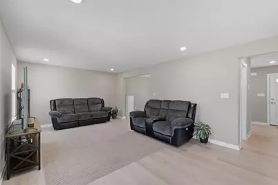 714 Dahlia Drive, Belle Vernon, PA 15012 - Photo 12