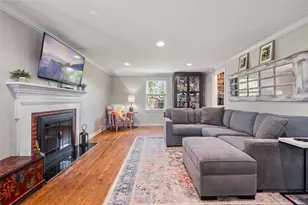4 E Club Dr, Pittsburgh, PA 15236 - Photo 2