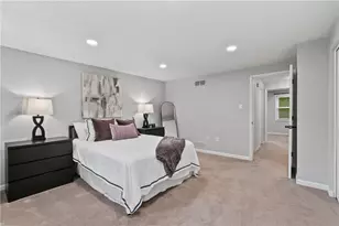105 Spruce Ct, Ross Twp, PA 15229 - Photo 16