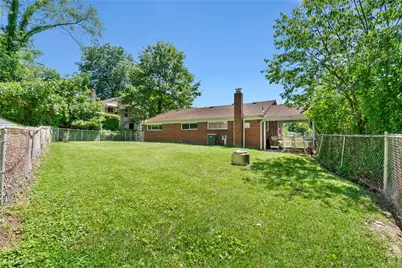 5690 Florida Ave, Bethel Park, PA 15102 - Photo 20