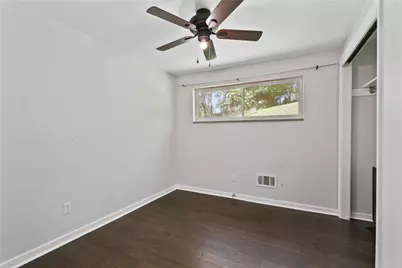 5690 Florida Ave, Bethel Park, PA 15102 - Photo 10