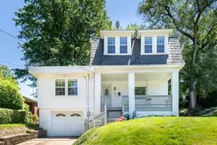 833 Chalmers Pl, Pittsburgh, PA 15243 - Photo 1