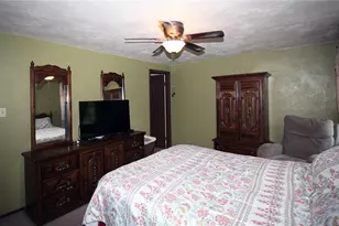 211 Greenwood Dr, Canonsburg, PA 15317 - Photo 22