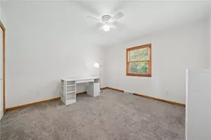 415 Primrose Dr, Unity Township, PA 15601 - Photo 32