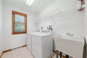 415 Primrose Dr, Unity Township, PA 15601 - Photo 28