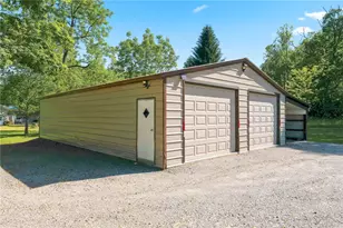 2150 Listonburg Rd, Addison Township, PA 15424 - Photo 10