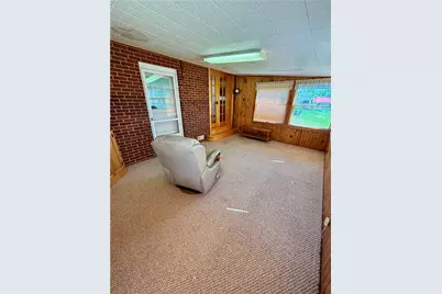 277 Buffalo Rd S, Buffalo Township, PA 15301 - Photo 14