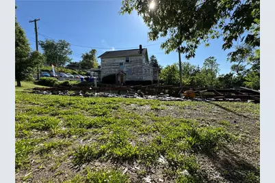 393 N Gallatin Ave, North Union Township, PA 15401 - Photo 16