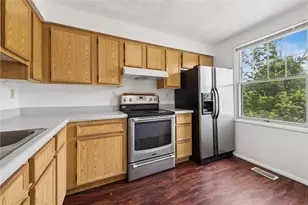 212 Shady Ridge Dr, Monroeville, PA 15146 - Photo 6
