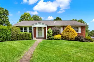 5 Shawnee Dr, Hempfield Township, PA 15601 - Photo 1