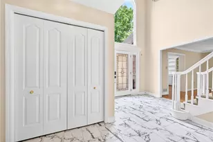 2480 Matterhorn Dr, Pittsburgh, PA 15090 - Photo 6