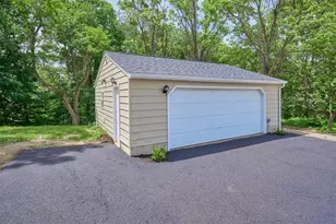 162 Foxwood Rd, Moon/Crescent Twp, PA 15108 - Photo 38