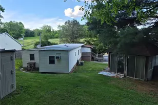 4008 Finleyville Elrama Rd, Finleyville, PA 15332 - Photo 26