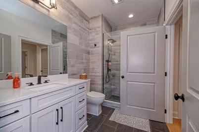 52 1st Street, Oakmont, PA 15139 - Photo 4