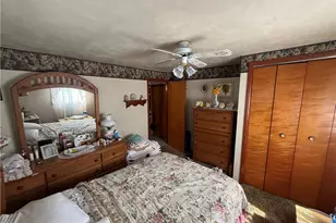 527 Center New Texas Rd, Pittsburgh, PA 15239 - Photo 18