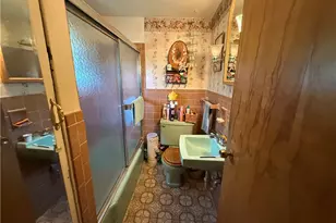 527 Center New Texas Rd, Pittsburgh, PA 15239 - Photo 14