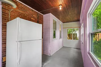 1045 Flemington St, Pittsburgh, PA 15217 - Photo 8