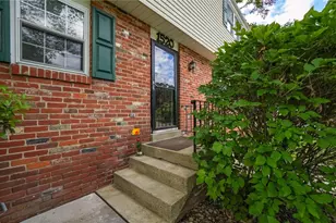 1520 Woodstream Dr, Pittsburgh, PA 15116 - Photo 4