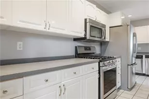 128 Kenmore St, Green Tree, PA 15106 - Photo 14