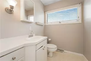128 Kenmore St, Green Tree, PA 15106 - Photo 18