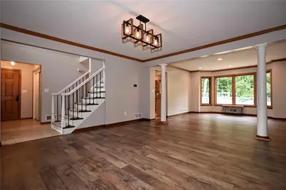 2381 Mount Vernon Ave, Murrysville, PA 15632 - Photo 4