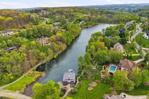 542 Macleod Dr, Pine Township, PA 15044 - Photo 6