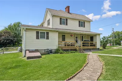 611 Harrison Avenue, Jeannette, PA 15644 - Photo 1