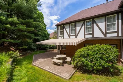 315 Kingsberry Cir, Pittsburgh, PA 15234 - Photo 24