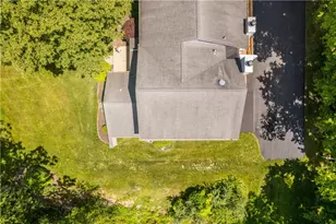 179 Roscommon Pl, Peters Township, PA 15317 - Photo 36