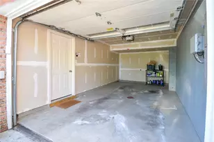 957 Montclair Dr, Moon/Crescent Twp, PA 15108 - Photo 20