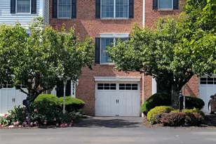 957 Montclair Dr, Moon/Crescent Twp, PA 15108 - Photo 24