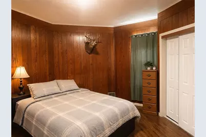 139 Wampum Avenue, Ellwood City, PA 16117 - Photo 14
