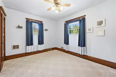 221 S Mercer Avenue, Sharpsville, PA 16150 - Photo 32