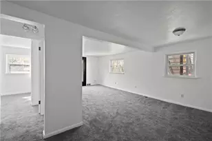 912 Hillsboro St, Pittsburgh, PA 15204 - Photo 4
