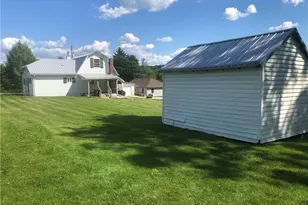 40 Salem Ave, New Salem, PA 15468 - Photo 16