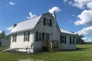 40 Salem Ave, New Salem, PA 15468 - Photo 4