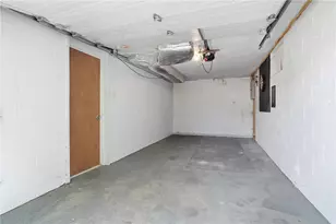 11 E Willock Rd, Pittsburgh, PA 15227 - Photo 42