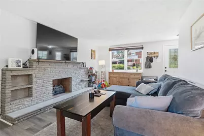 11 E Willock Rd, Pittsburgh, PA 15227 - Photo 2