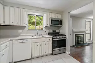304 Cottingham Ct, Pittsburgh, PA 15101 - Photo 8