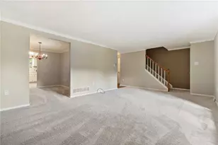 304 Cottingham Ct, Pittsburgh, PA 15101 - Photo 2